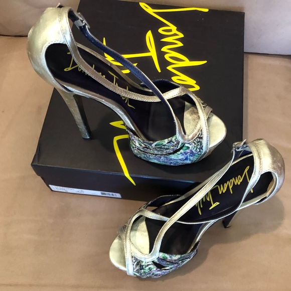 London Trash Hi-Heel Peep Toe strappy shoes. - Picture 2 of 3